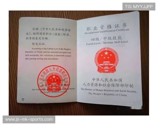 游泳馆开展青少年救生员资格认定与继续教育，游泳救生员证哪里报名