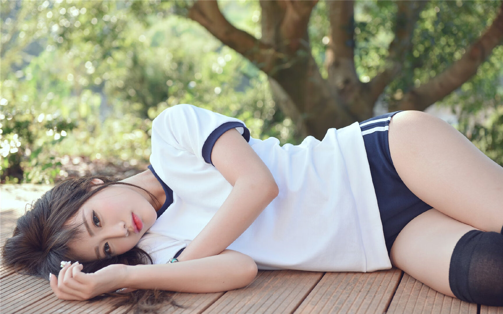 mk体育平台网页版入口-中国女泳新星首次亮相即夺冠，中国游泳女选手泳装