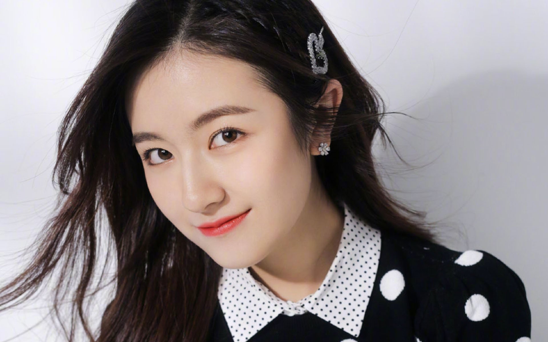 mk体育登录-边路突破是否降低对锋线站位精准度依赖，足球边路突破